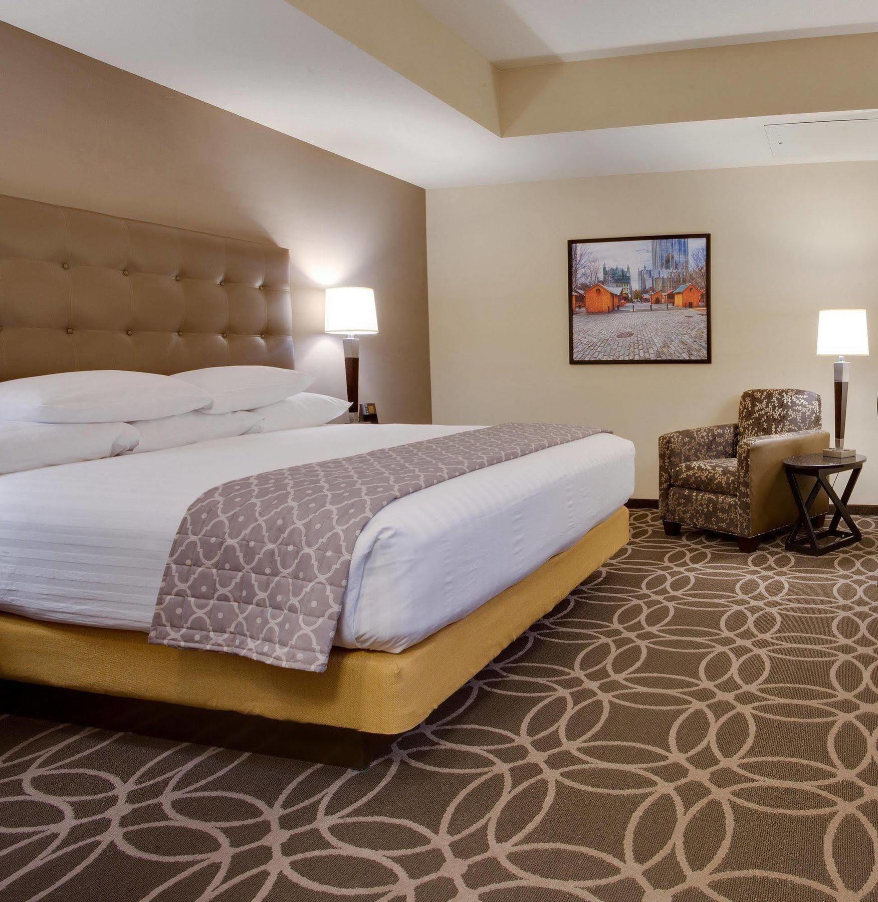 Drury Plaza Hotel Pittsburgh Downtown Екстер'єр фото